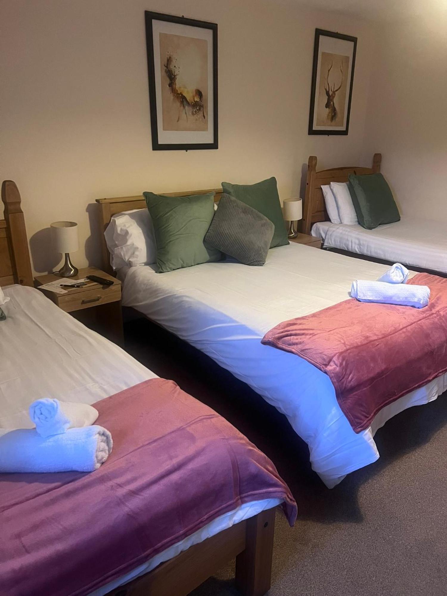 The Crown Hotel Lynton Bagian luar foto