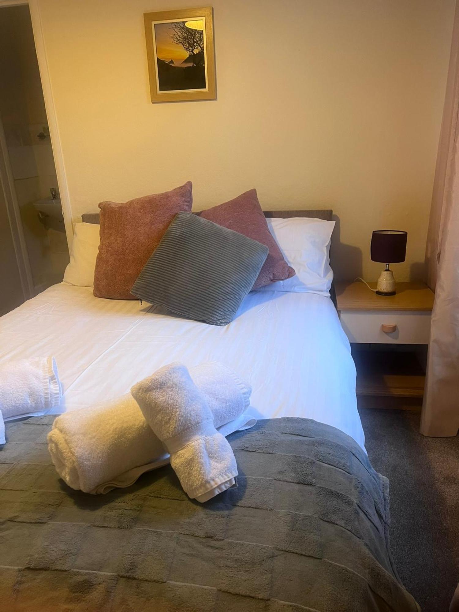 The Crown Hotel Lynton Bagian luar foto